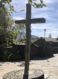 Cruz en Robleluengo